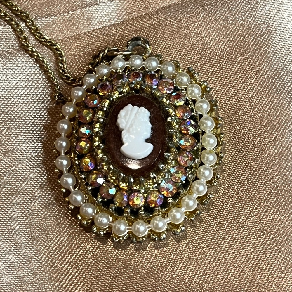 Vintage cameo necklace